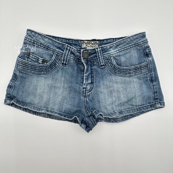 Forever 21 Y2K Retro Style Distressed Stretch Denim Jean Shorts Size 27 - Picture 1 of 4